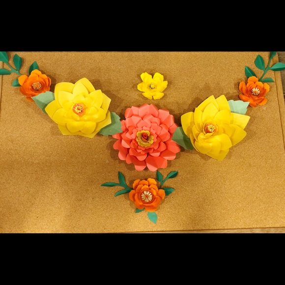 Paper flower - Picture 3 of 4